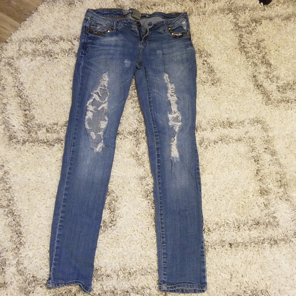 Ripped jeans
